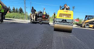 Professional Driveway Paving Services in Beckett Ridge, OH